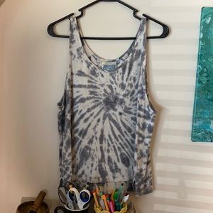 Cropped Tank - Spiral - Large